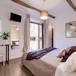 Domus De Fiori Appartement